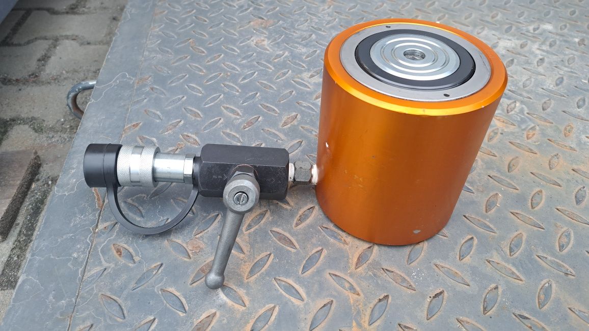 Silownik Lukas 51ton, 700bar, skok 60mm, enerpac