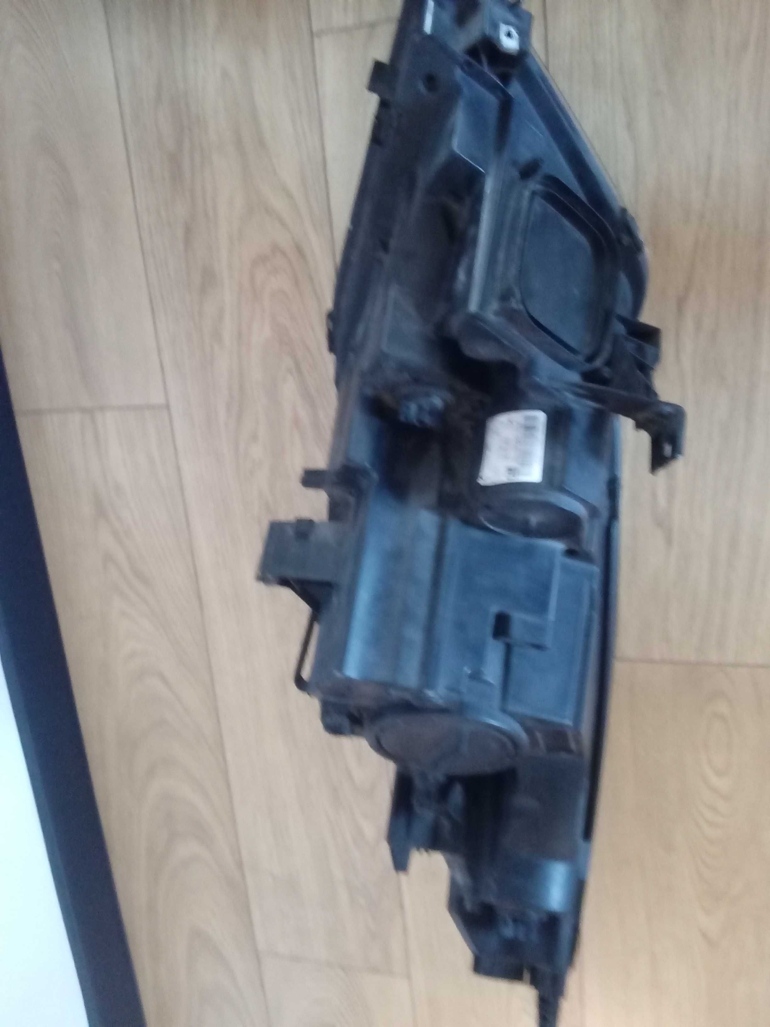 lampy przednie opel zafira