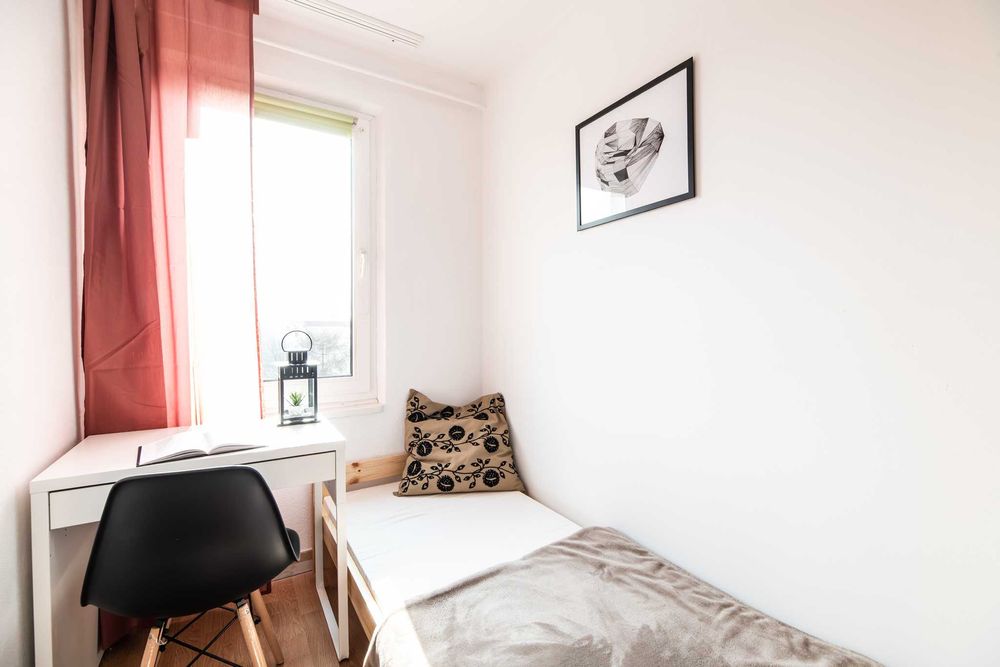 Pokój jednoosobowy - Łuszczkiewicza (5) - UEK, UR, PK