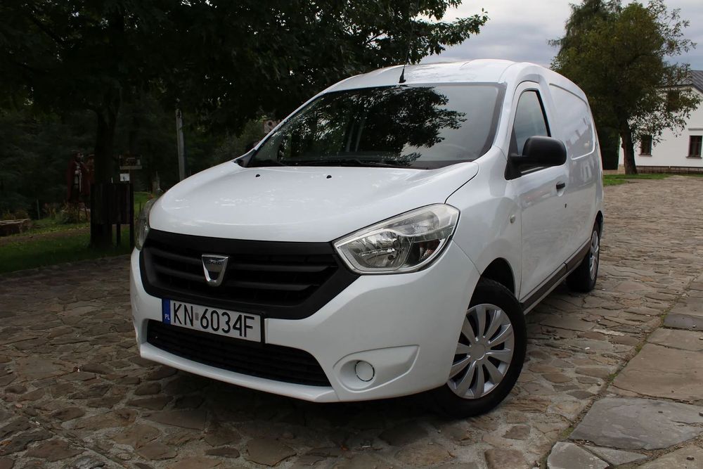 Dacia DOKKER 1,6 Benzyna LPG Solidny dostawczak  VAT-1 2015 ROK  Zarejestrowane Ubezpieczone  Renomowana Instalacja gazowa BRC