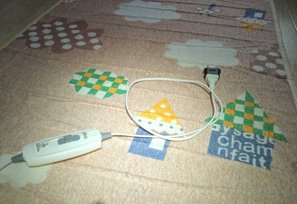 простирадло Електро під ремонт