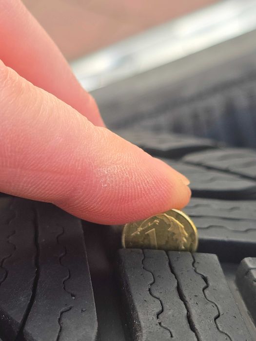 Opony Zimowe Michelin Alpin 6 195/65 R15
Tylko Po Dwóch Sezonach .