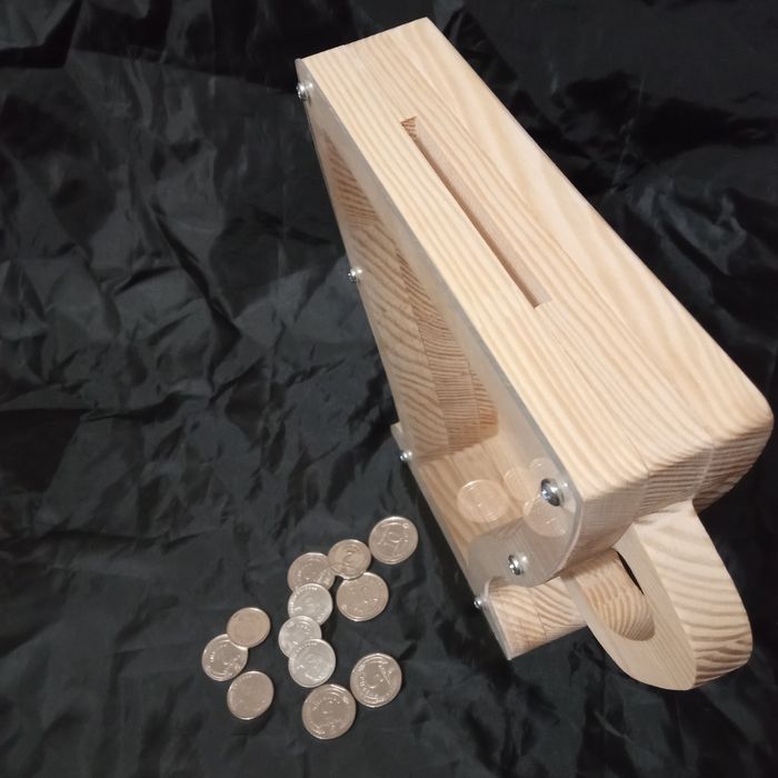 Копилка из дерева,,Чашка"для кафе , для дома или на подарок