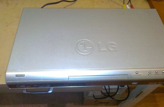 Видеоплеер LG DV375