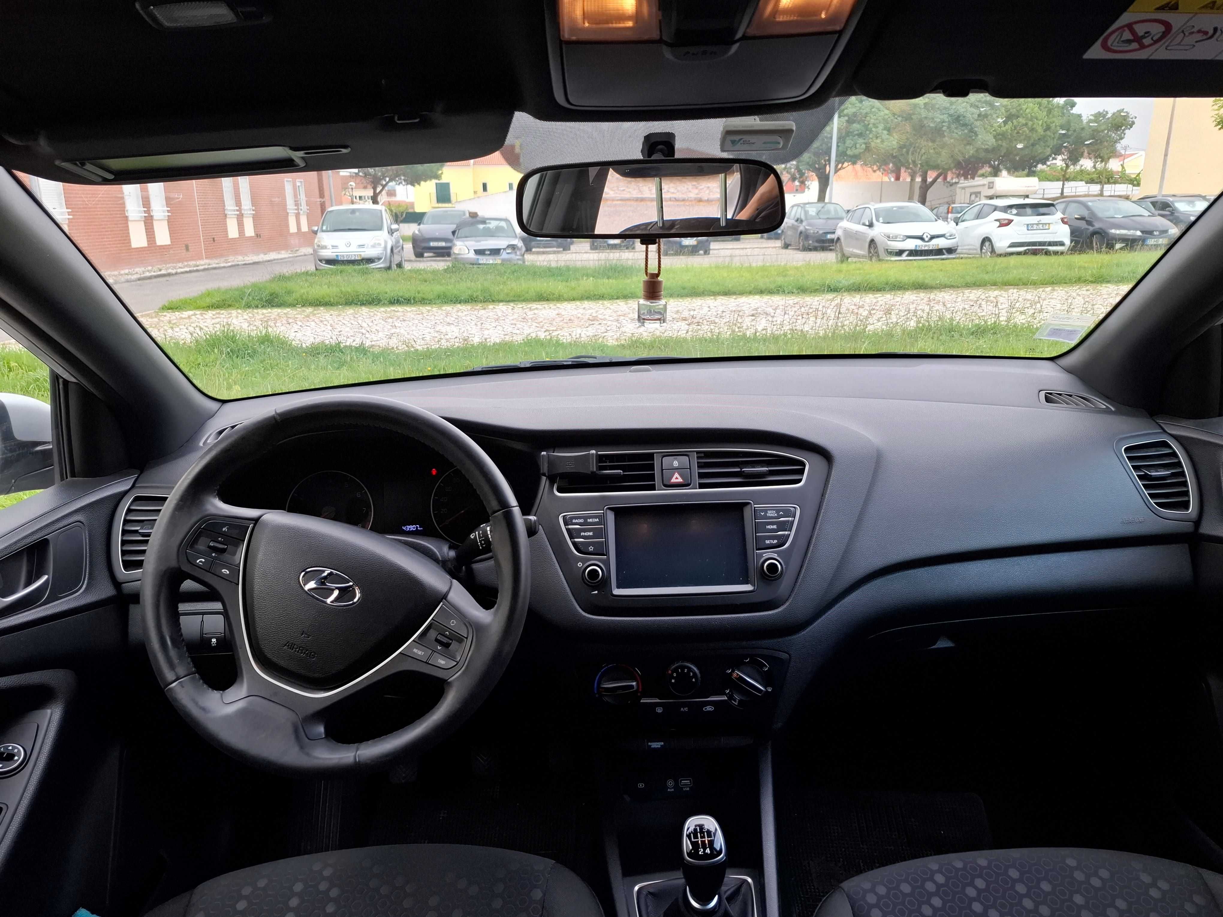 Hyundai I20 1.0TGDI como novo