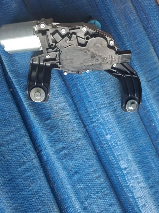 Silniczek wycieraczek hundai i30 wycieraczek tyl