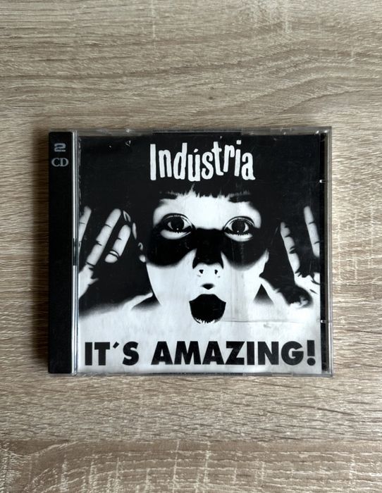 Álbum CD “Industria It’s Amazing”
