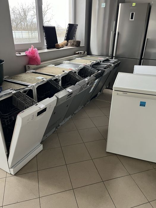 Холодильник вбудований Miele KDN 37132 iD