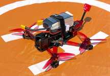 Pełny zestaw FPV 3” (dron, gogle, nadajnik, baterie, ładowarka)