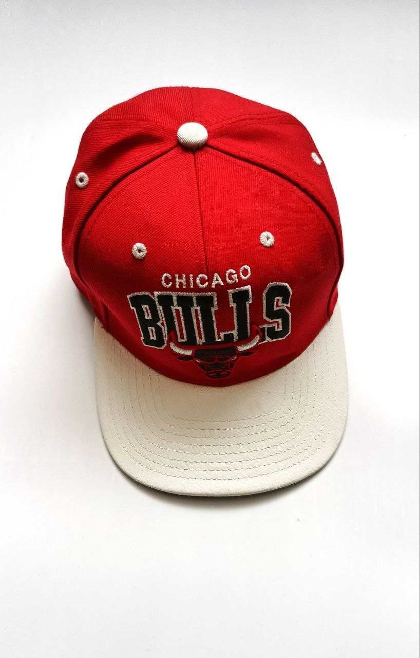 Кепка Чікаго. Snapback Chicago Bulls. Снепбек. Кепка.