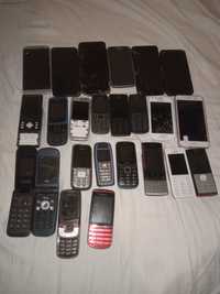 Stare uszkodzone telefony