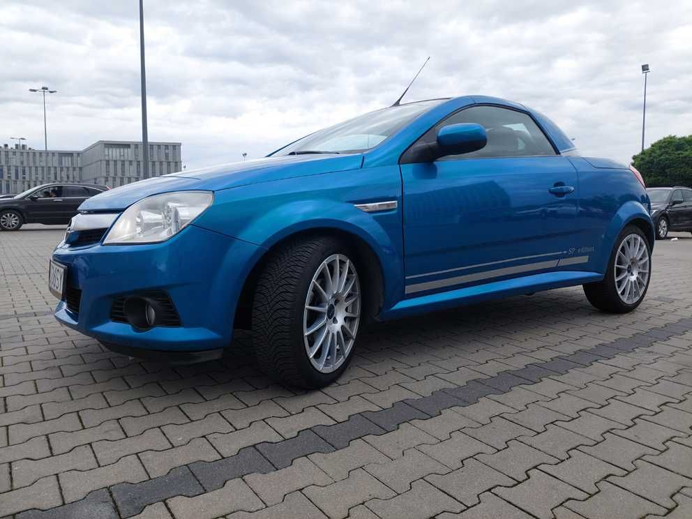 Opel tigra II twin top (kabriolet, cabrio) 1,8 klima, grzane fotele