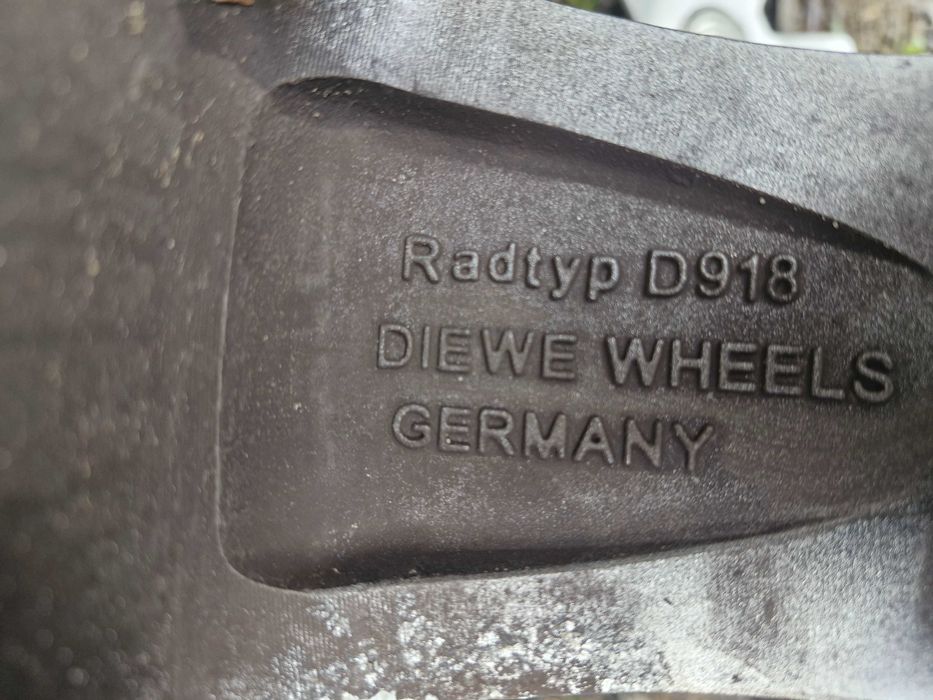 Koła zimowe 18"  JEEP   5 x 110