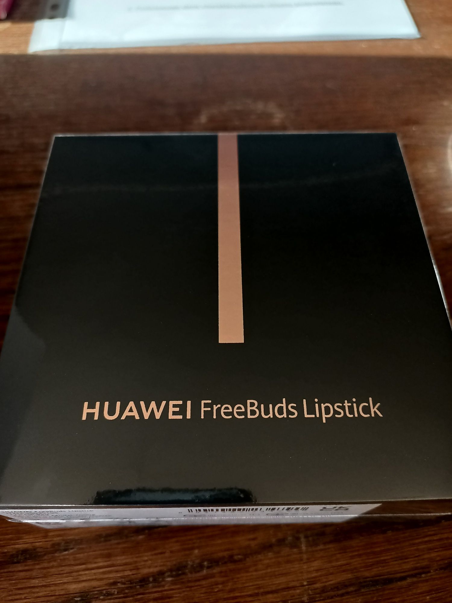 Huawei FreeBuds Lipstick