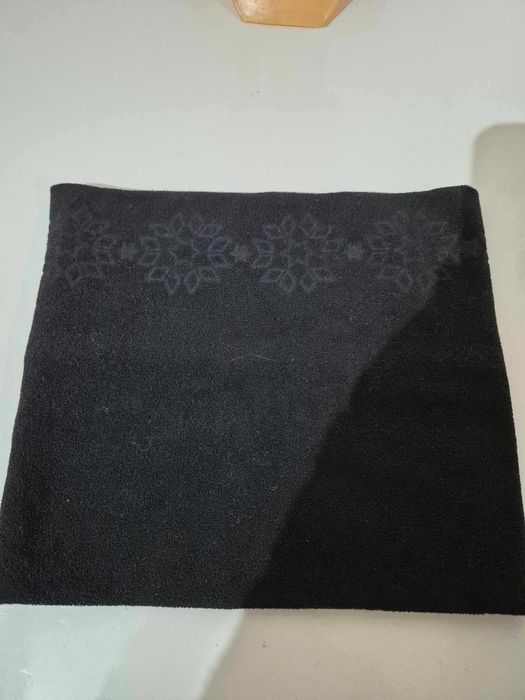 Komin czarny polarowy  TCM