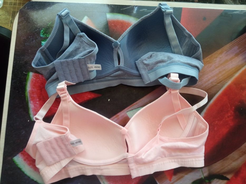 2 Бюзгалтера для кормления