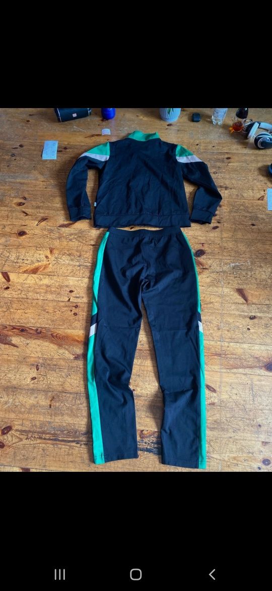 Dres Damski Sportowy