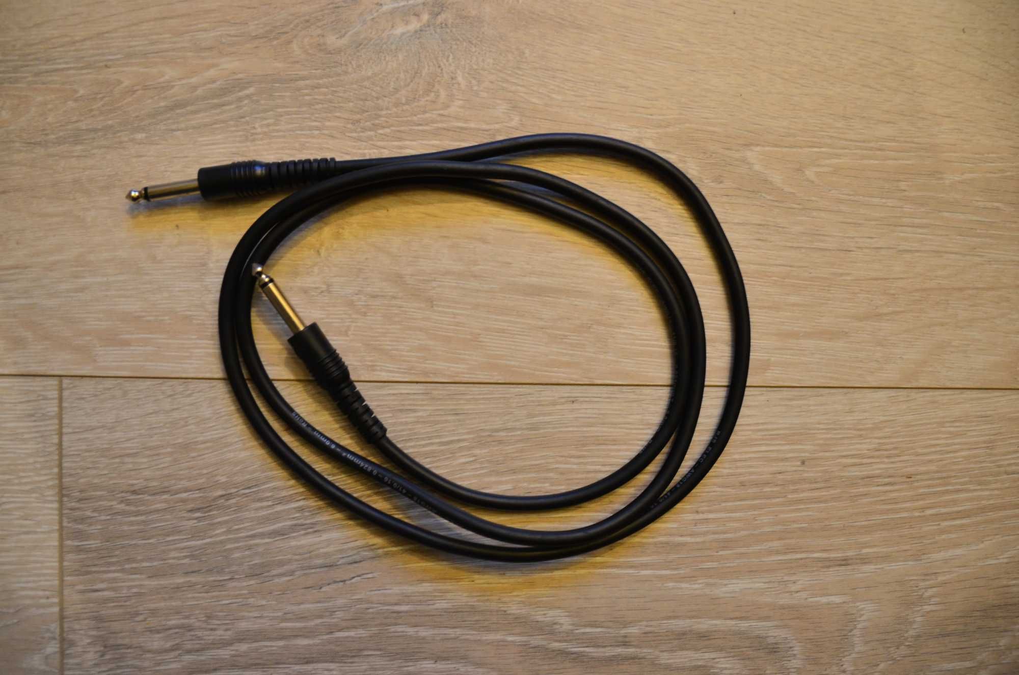 Kabel głośnikowy duży jack 6,3 mm do podłączenia kolumny Marshall 1960