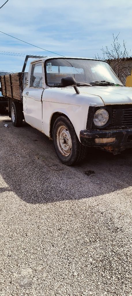 Isuzu carro de trabalho