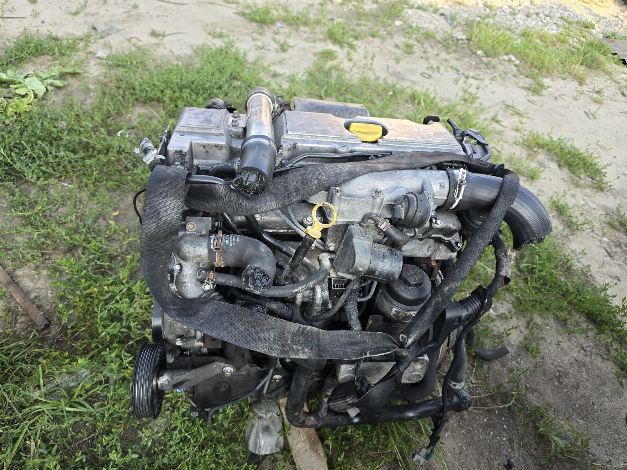Двигун двигатєль мотор opel Vectra C Zafira A  Astra G  2.0DTI Y20DTH