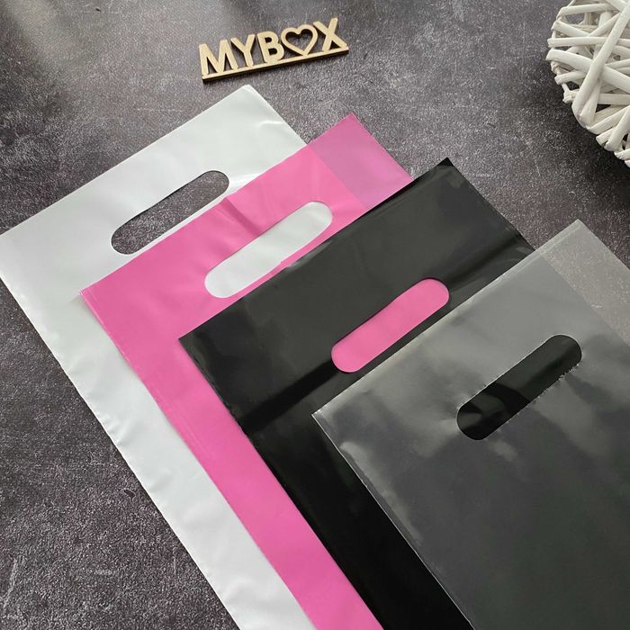 Поліетиленові пакети з ручками