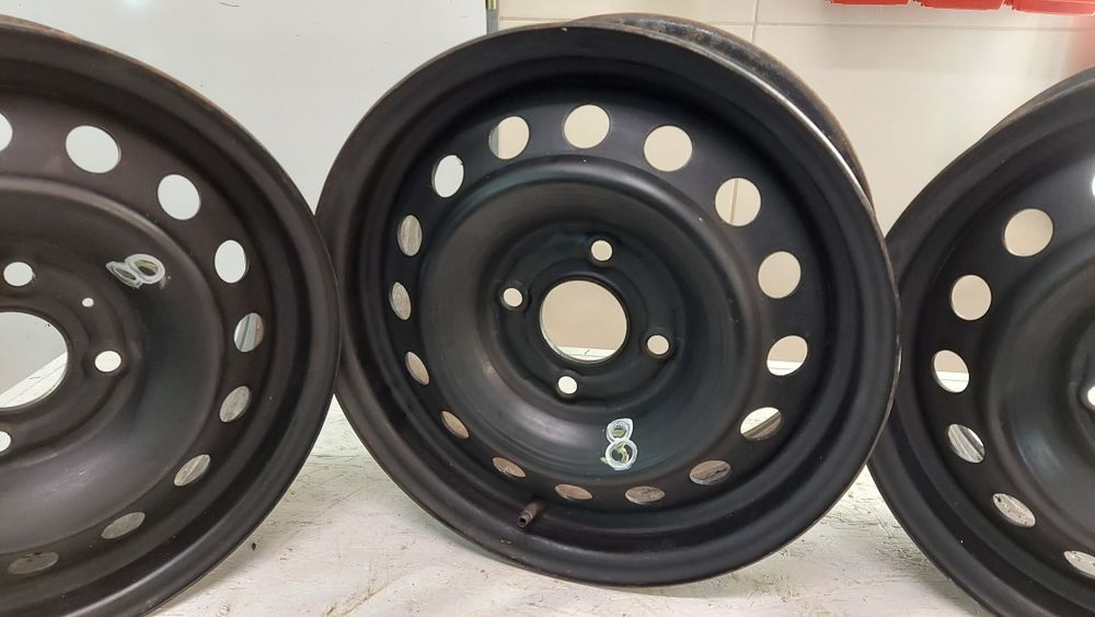 Felgi Nissan 6jx15 et45 4x114,3 otwór 66 3szt.