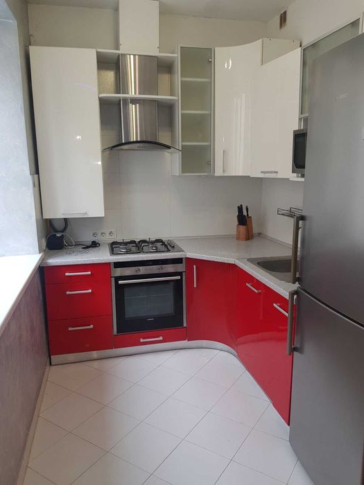 2-х кімнатна квартира , м. Кам'янка-Бузька,  ЦЕНТР