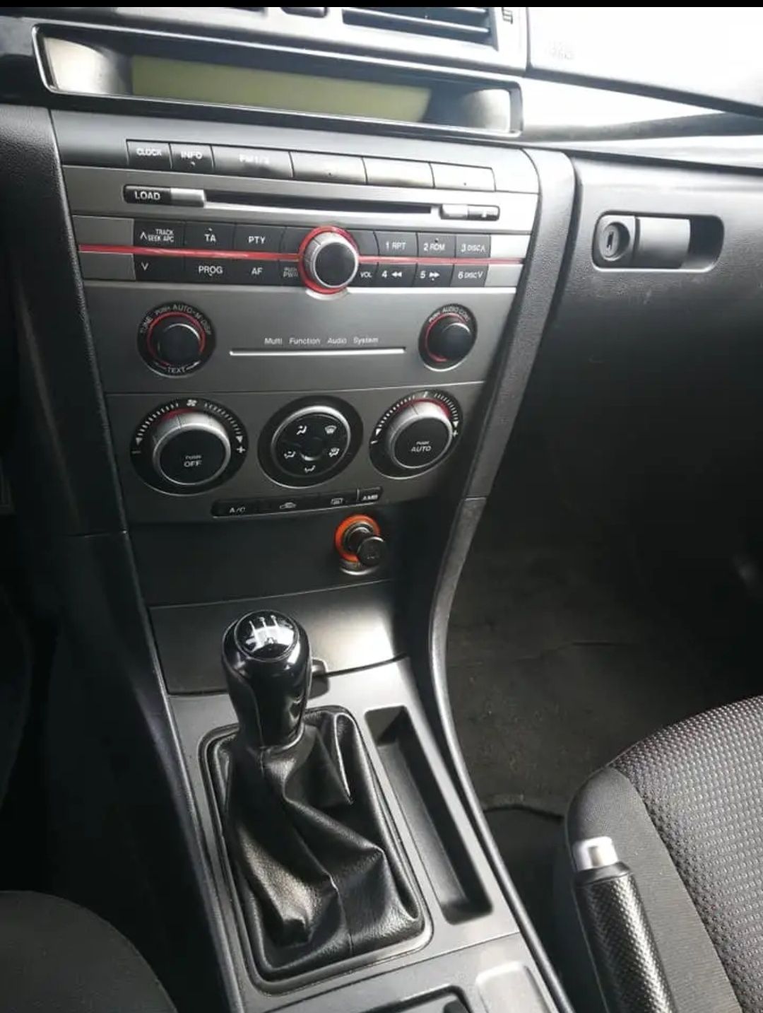 Mazda 3 1.6 benzyna 105 KM