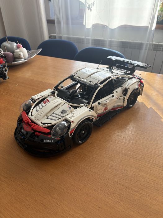 LEGO Technic 42096 Porsche 911 RSR