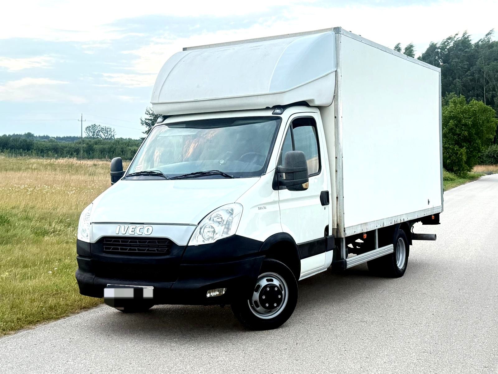 Iveco daily 35 c15 izorerma chlodnia blizniak winda