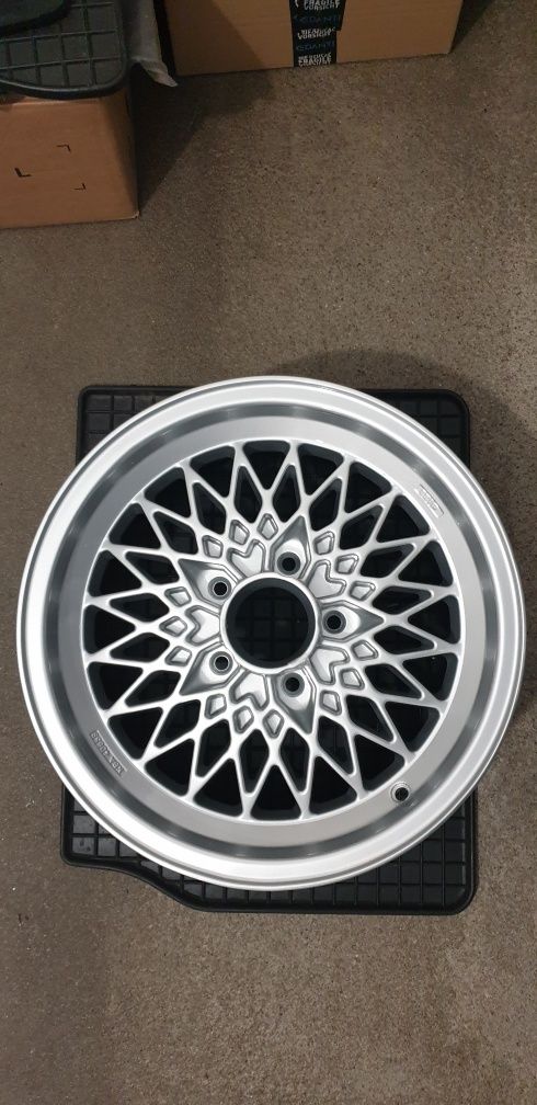 Felgi Exip R15 5x112 7J ET23