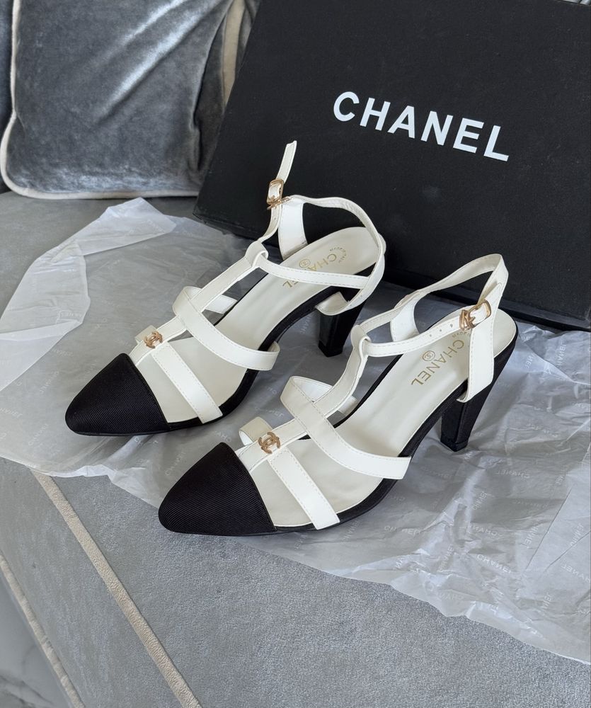 Туфли Chanel на каблуке