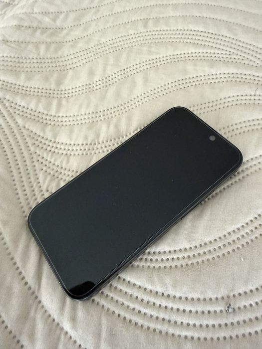 Iphone 15 pro 256gb c/ peliculas privacy e capa