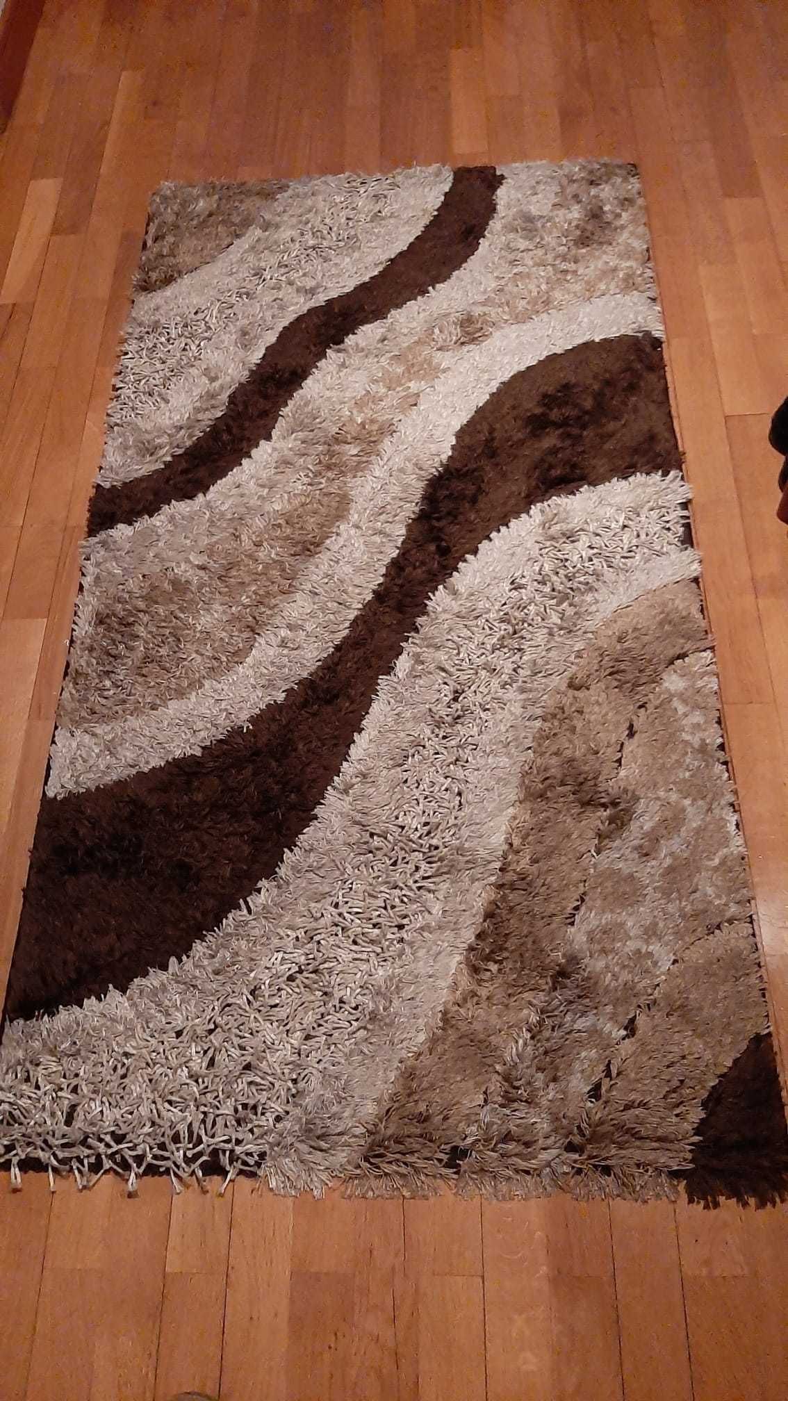 Conjunto de tapetes e carpetes de diferentes tamanhos