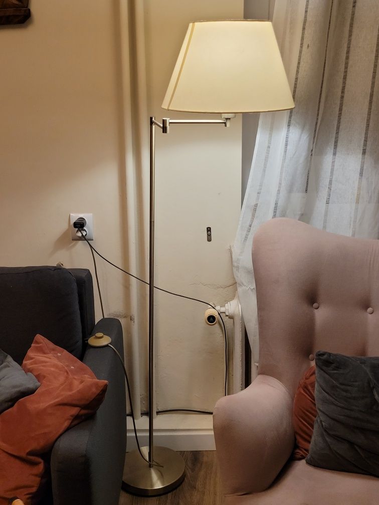Lampa stojąca, podłogowa