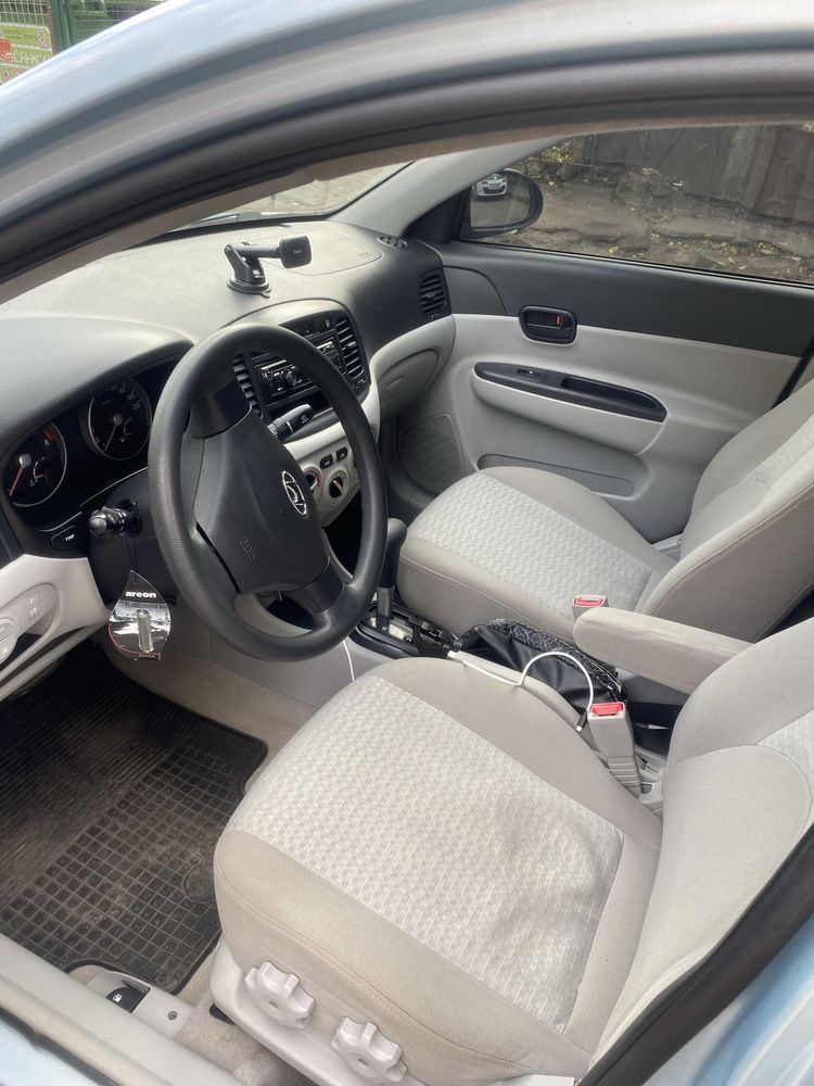 Здам в оренду автомобіль.(3500) тиждень