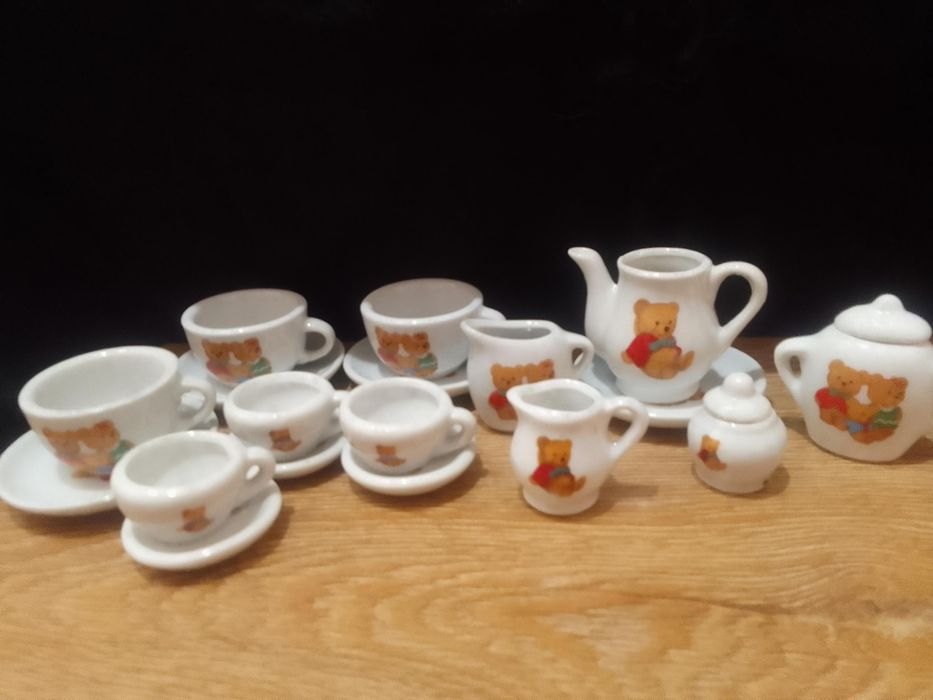 Продам іграшковий дитячий посуд