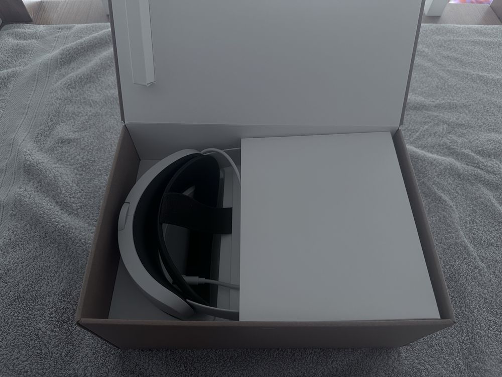 Oculus quest 2 z aktywnym śledzeniem rąk