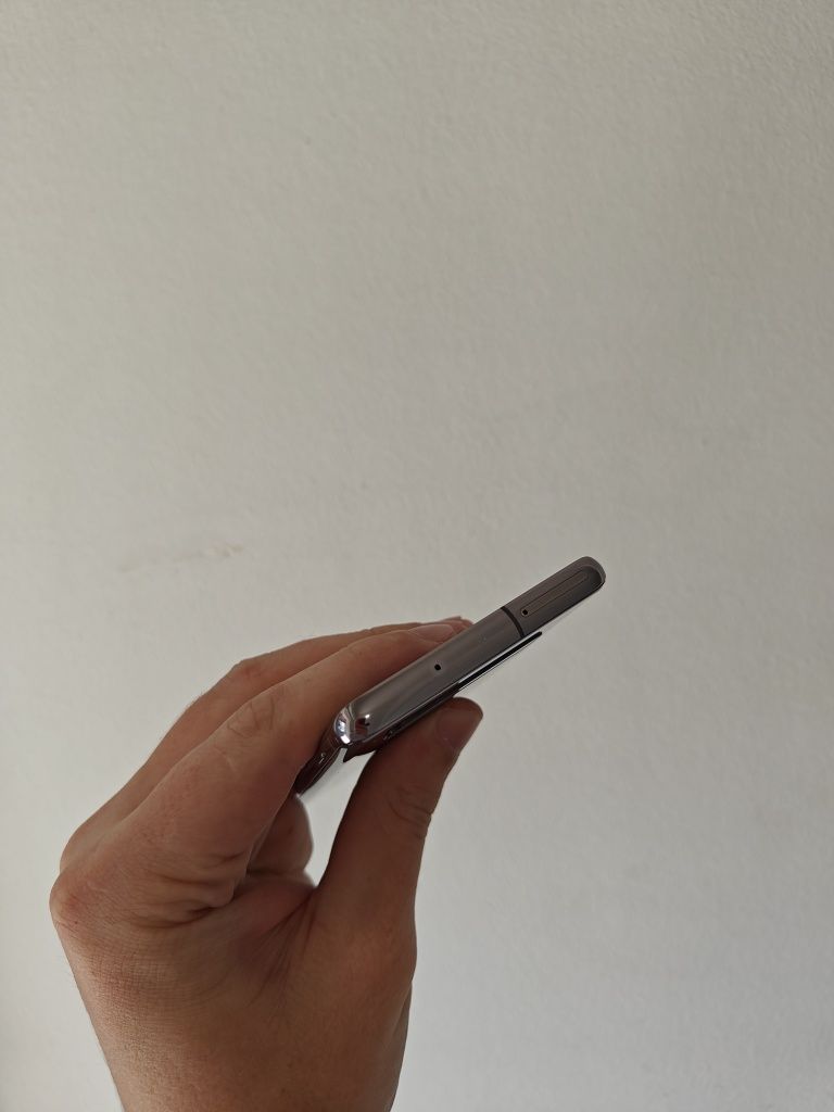 Samsung s10 Black 8/128gb Neverlock