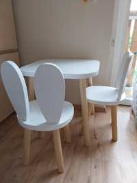 Zestaw drewniany stolik + 2 krzesełka króliczek/królik Bambooko