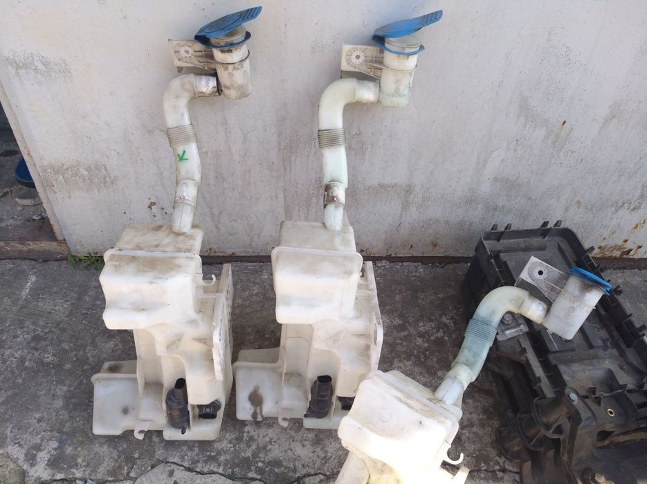 Бачок омивача на VW Passat b7 USA,пассат б7 б8 сша.