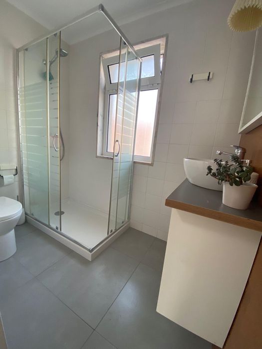 Quarto singular Moscavide