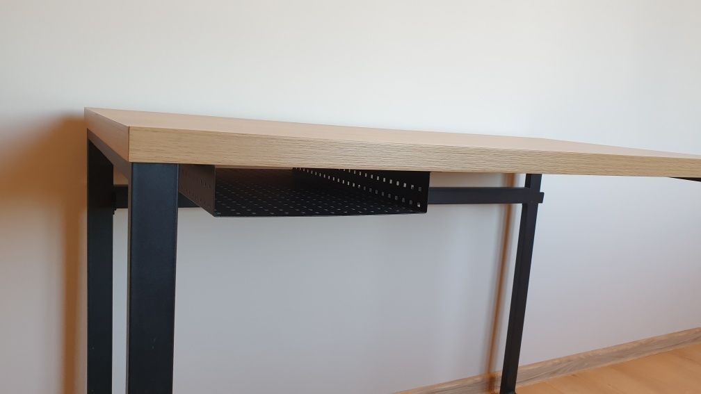 Biurko 55x110 okleina dąb, stalowe nogi JYSK