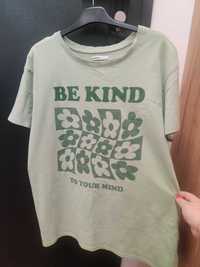 Koszulka CROPP Be kind - bądź uprzejmy - zielona