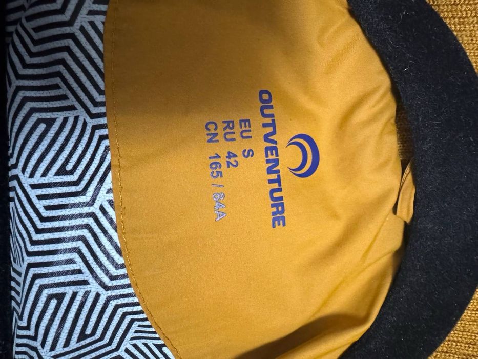 женская, зимняя курточка пуховик