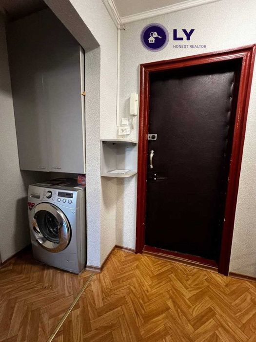 Продам 2кімнатну квартиру на Янтарній