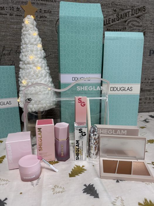 Подарунковий набір косметики Douglas Sheglam Victorias Secret НовийРік