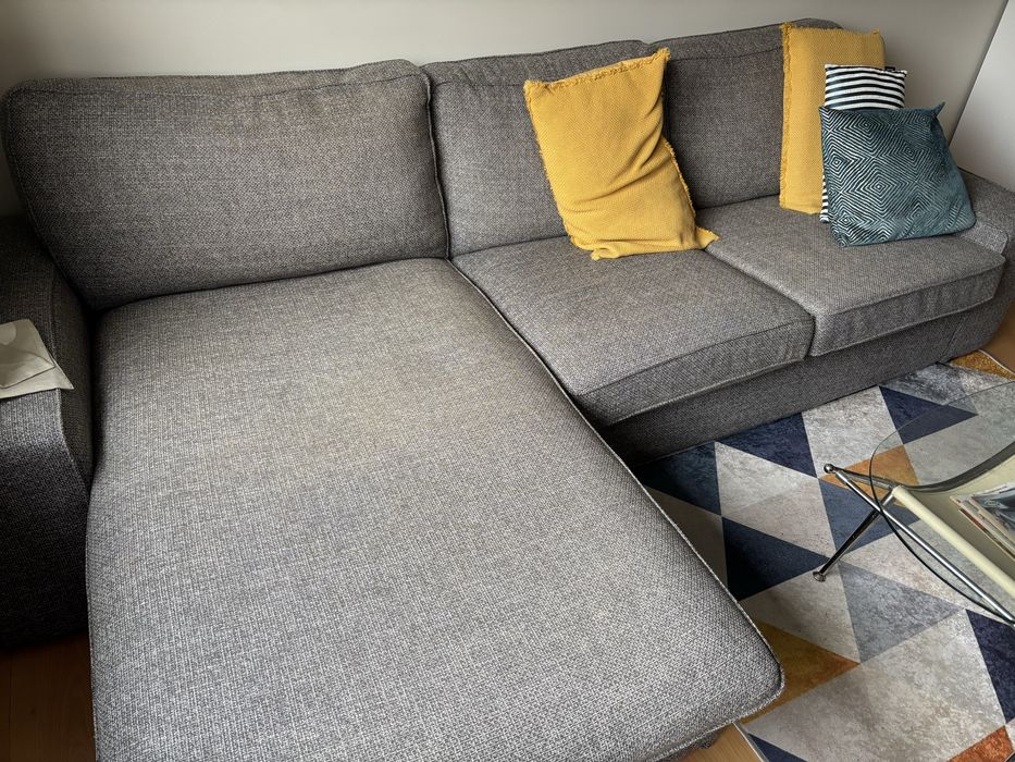 Sofá kivik chaise long