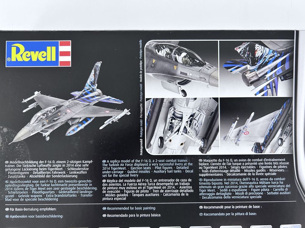 Samolot F-16D Fighting Falcon model Revell 03844