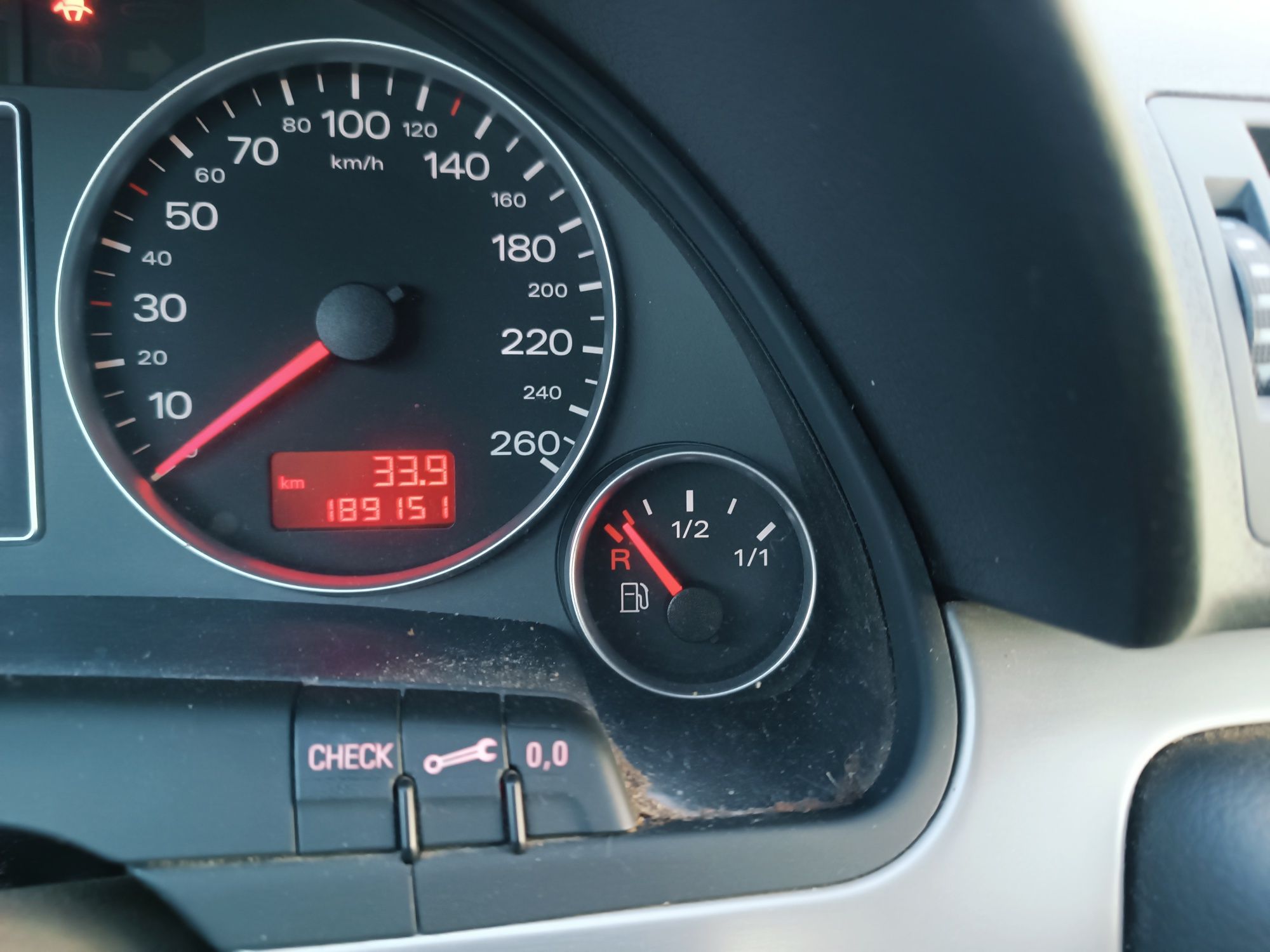 Audi A4 B7 1.6 MPI sprowadzony klimatyzacja